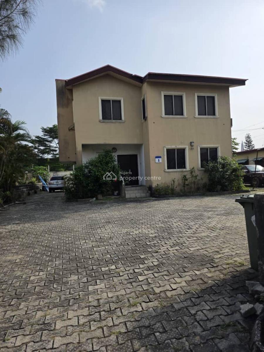 4 Bedroom Fully Detached House with Two Units of Self Contain Room, Manor Garden, Lekki, Lagos, House for Sale