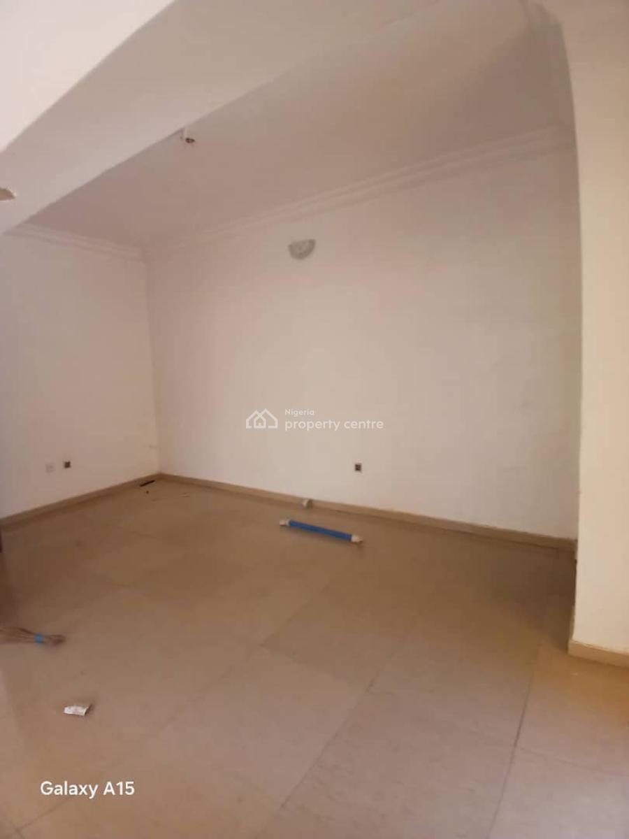 a Very Good Spacious 4-bedroom Semi-detached Duplex, Apo-gudu District After Ceadercrest Hospital., Apo, Abuja, Semi-detached Duplex for Rent