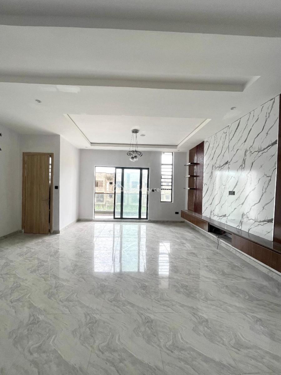 Elegant 2 Bedroom Apartment, Ikota, Lekki, Lagos, Flat / Apartment for Sale