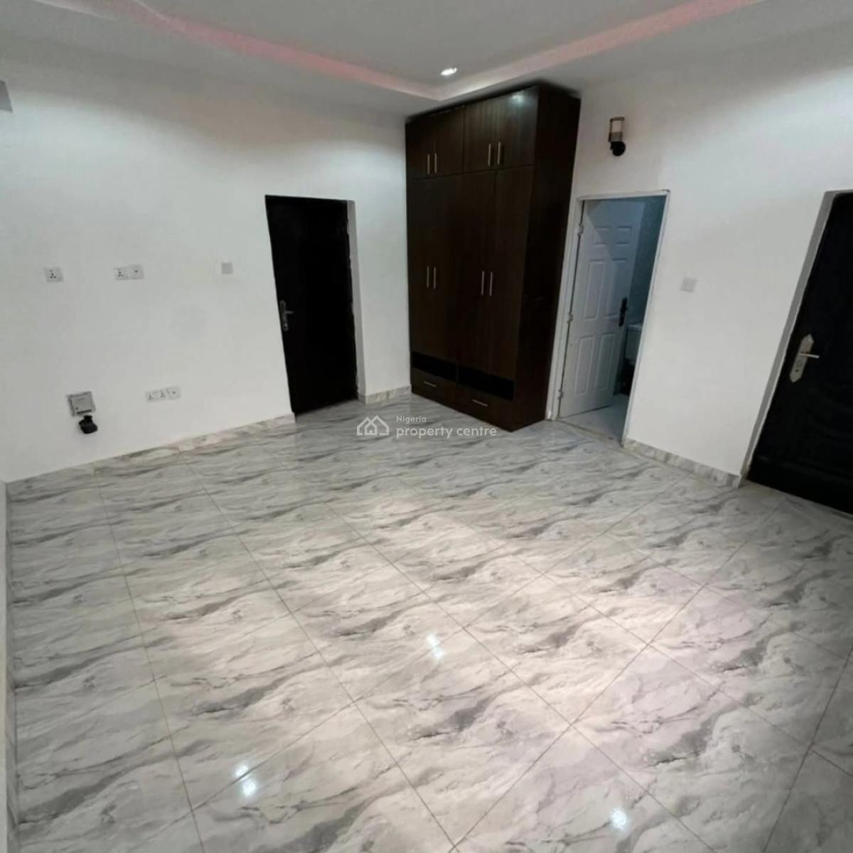 3 Bedrooms Apartment in Wuye Abuja(second Floor), Wuye,abuja, Wuye, Abuja, Flat / Apartment for Sale