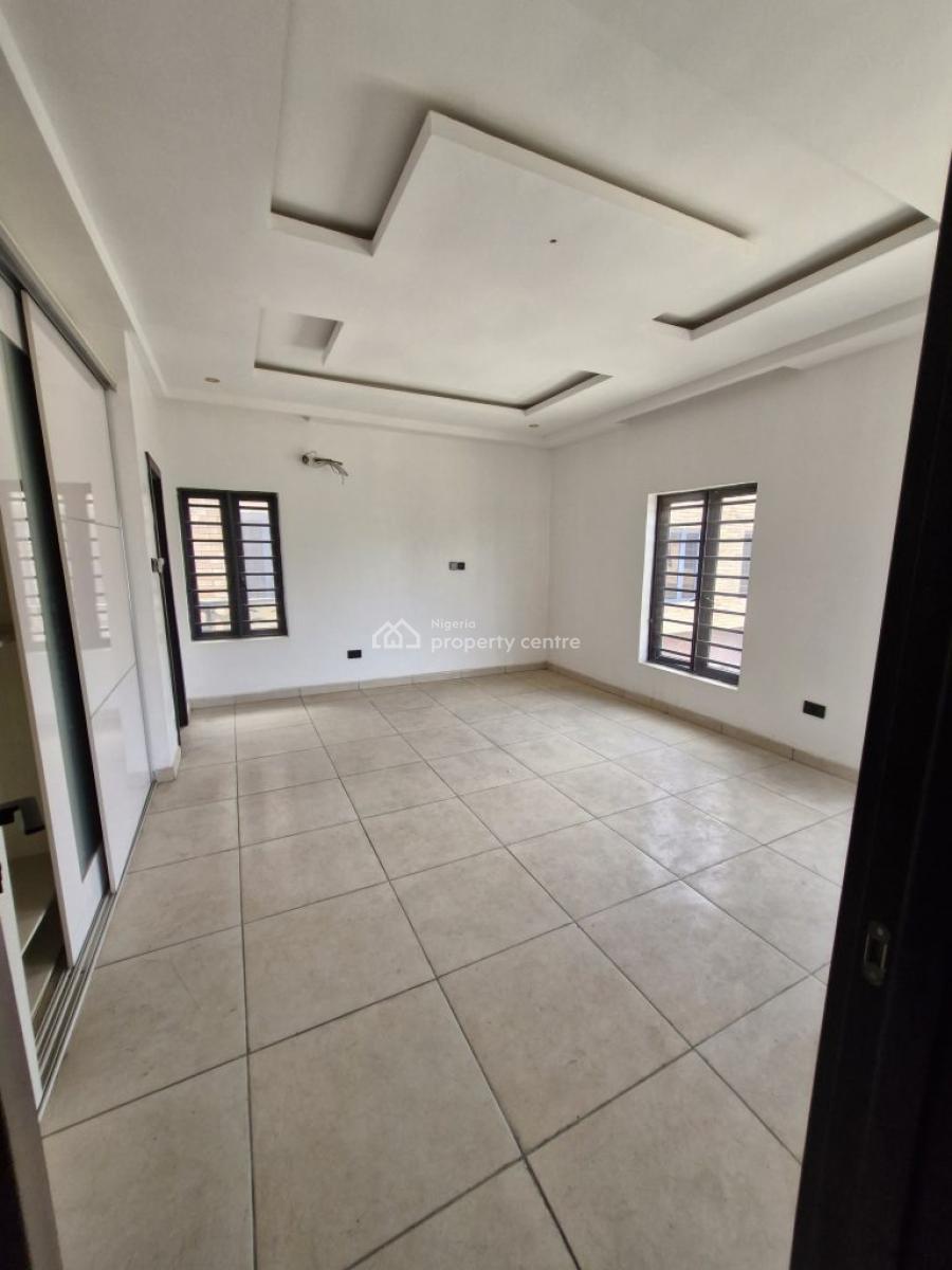 Spacious 4 Bedroom Townhouse with Bq & Laundry Room, Ilasan, Lekki, Lagos, Terraced Duplex for Sale