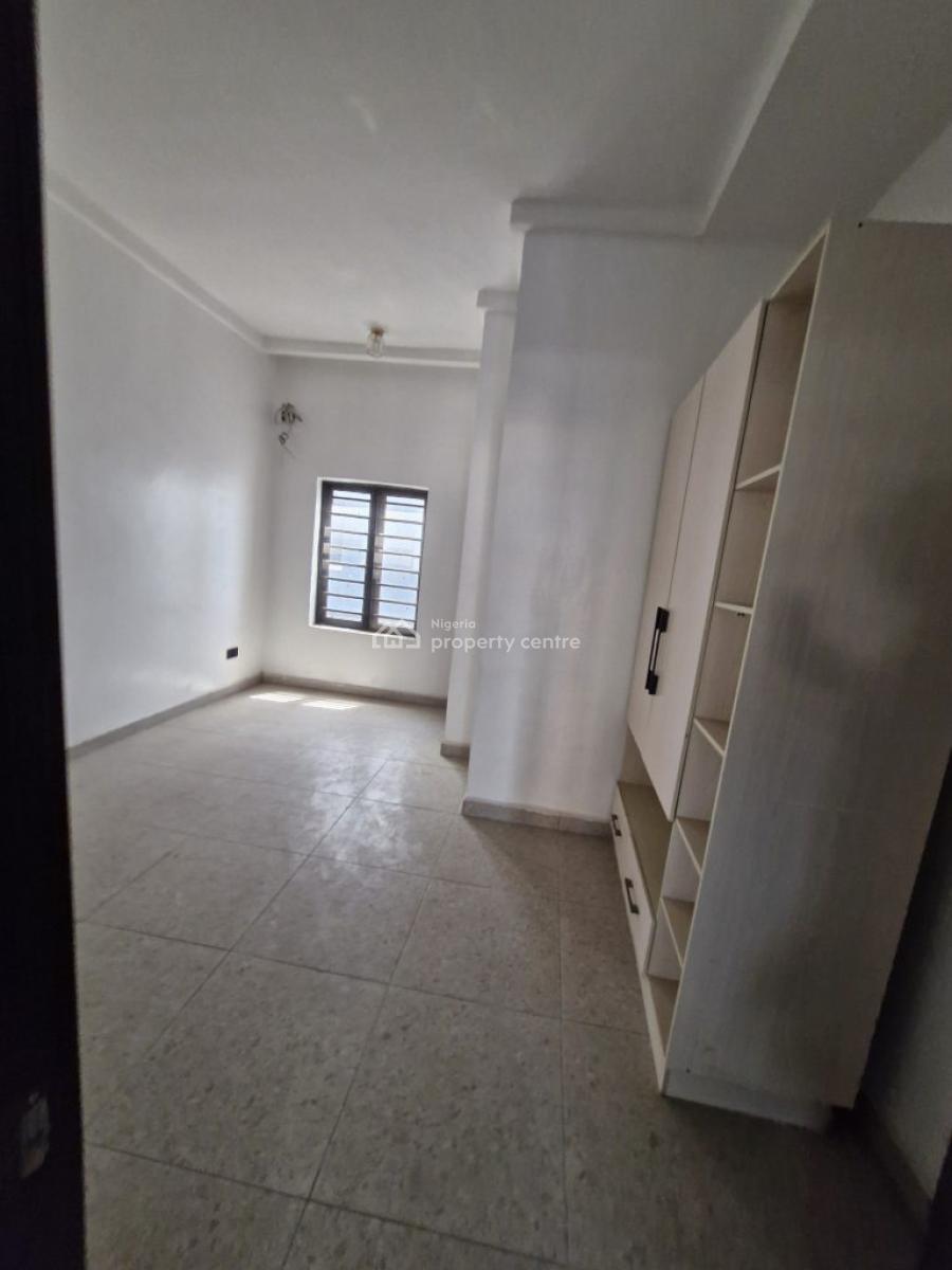Spacious 4 Bedroom Townhouse with Bq & Laundry Room, Ilasan, Lekki, Lagos, Terraced Duplex for Sale