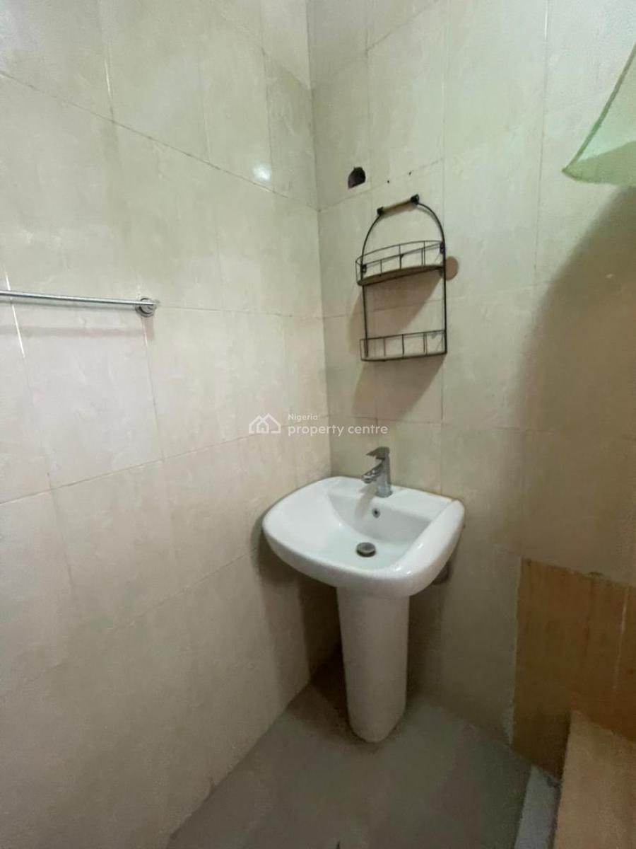 Fully Furnished Luxury 2 Bedrooms Apartment with Ante Room & Inverter, Meadow Hall, Ikate, Lekki, Lagos, House for Rent