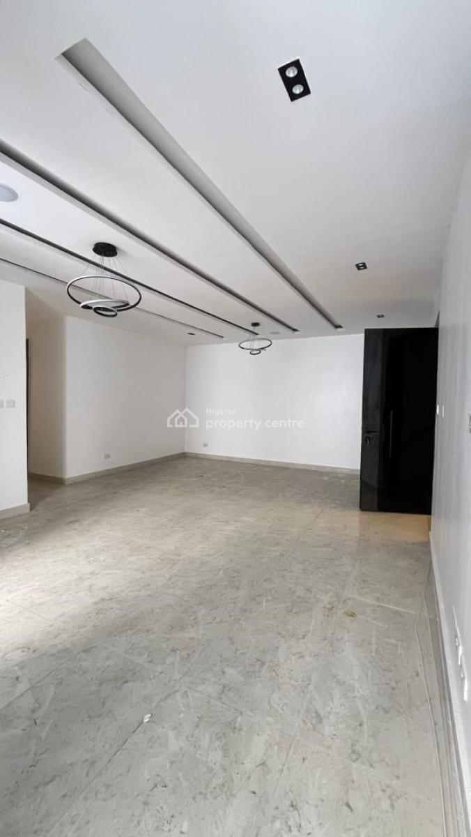 Exclusive 2 Bedroom Apartment Perfect for Investment in Ikate, Ikate, Ikate, Lekki, Lagos, Block of Flats for Sale