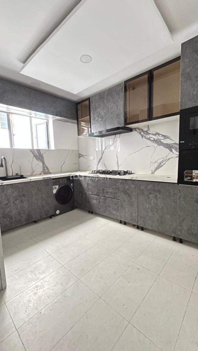 Exclusive 2 Bedroom Apartment Perfect for Investment in Ikate, Ikate, Ikate, Lekki, Lagos, Block of Flats for Sale