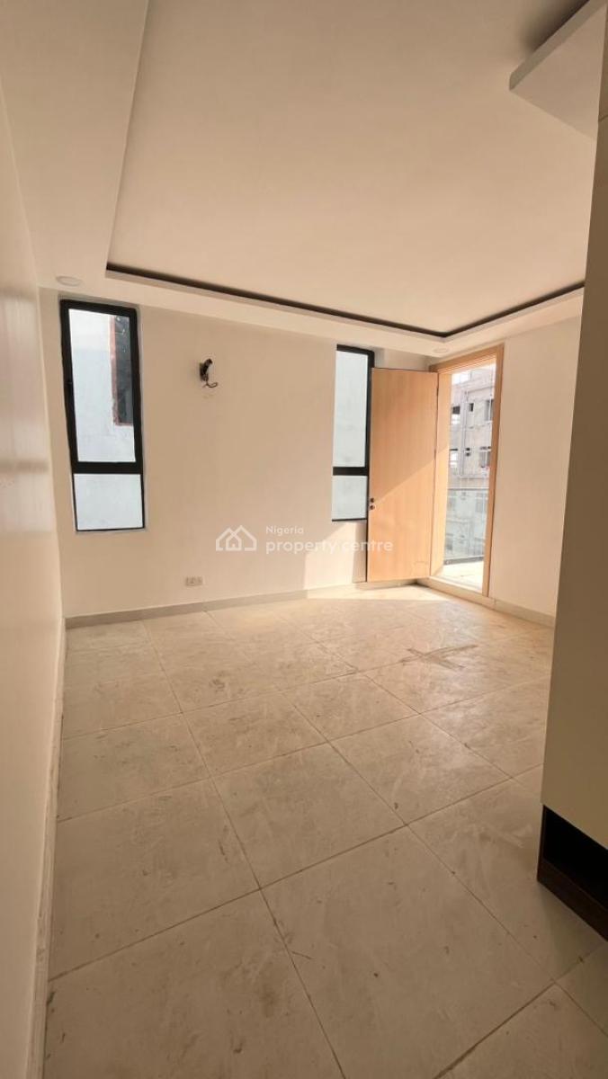 Exclusive 2 Bedroom Apartment Perfect for Investment in Ikate, Ikate, Ikate, Lekki, Lagos, Block of Flats for Sale