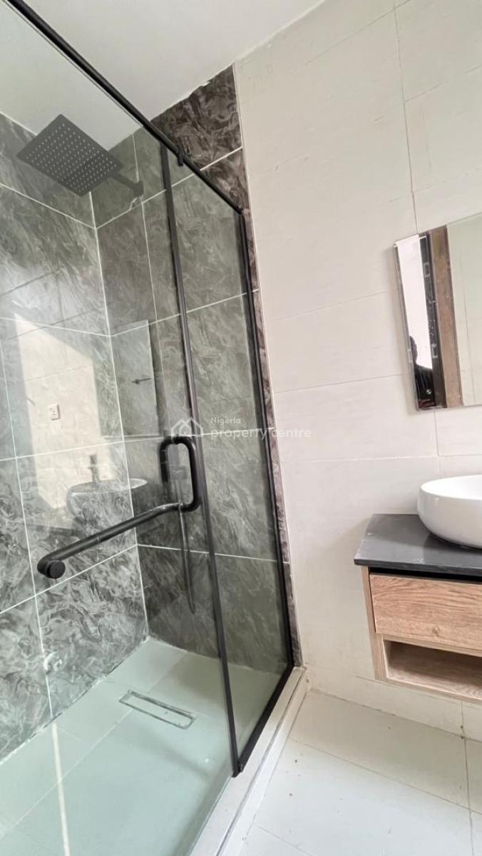 Exclusive 2 Bedroom Apartment Perfect for Investment in Ikate, Ikate, Ikate, Lekki, Lagos, Block of Flats for Sale