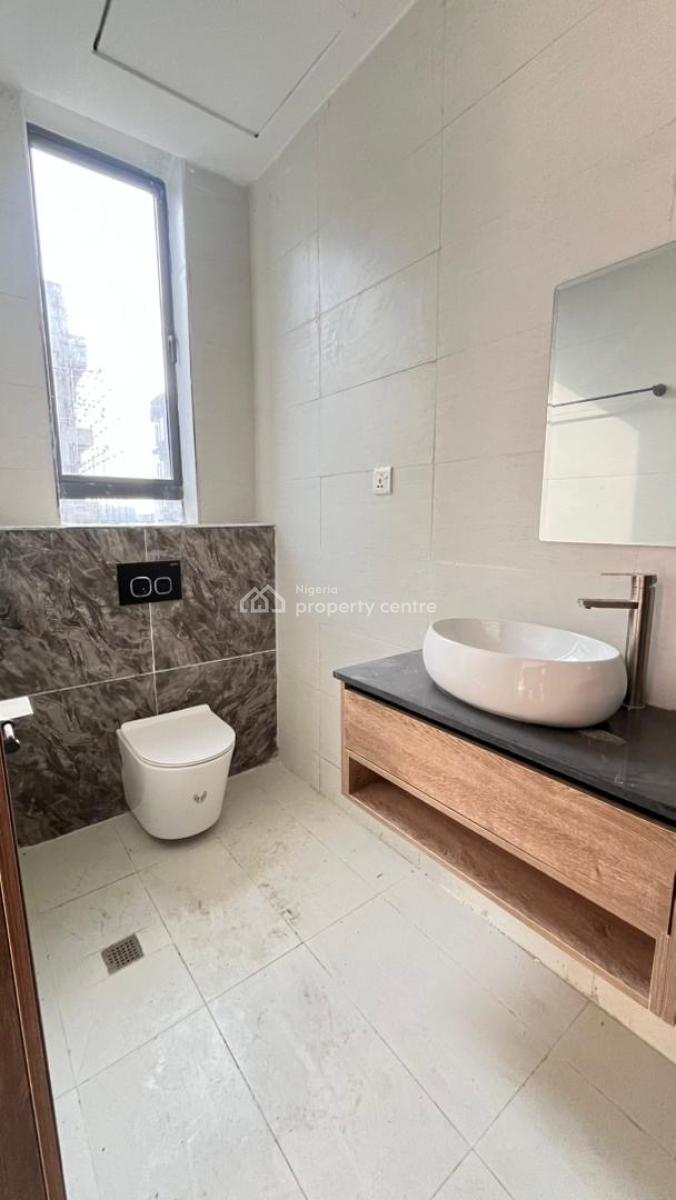 Exclusive 2 Bedroom Apartment Perfect for Investment in Ikate, Ikate, Ikate, Lekki, Lagos, Block of Flats for Sale