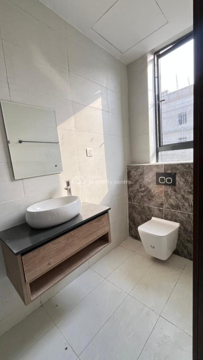 Exclusive 2 Bedroom Apartment Perfect for Investment in Ikate, Ikate, Ikate, Lekki, Lagos, Block of Flats for Sale