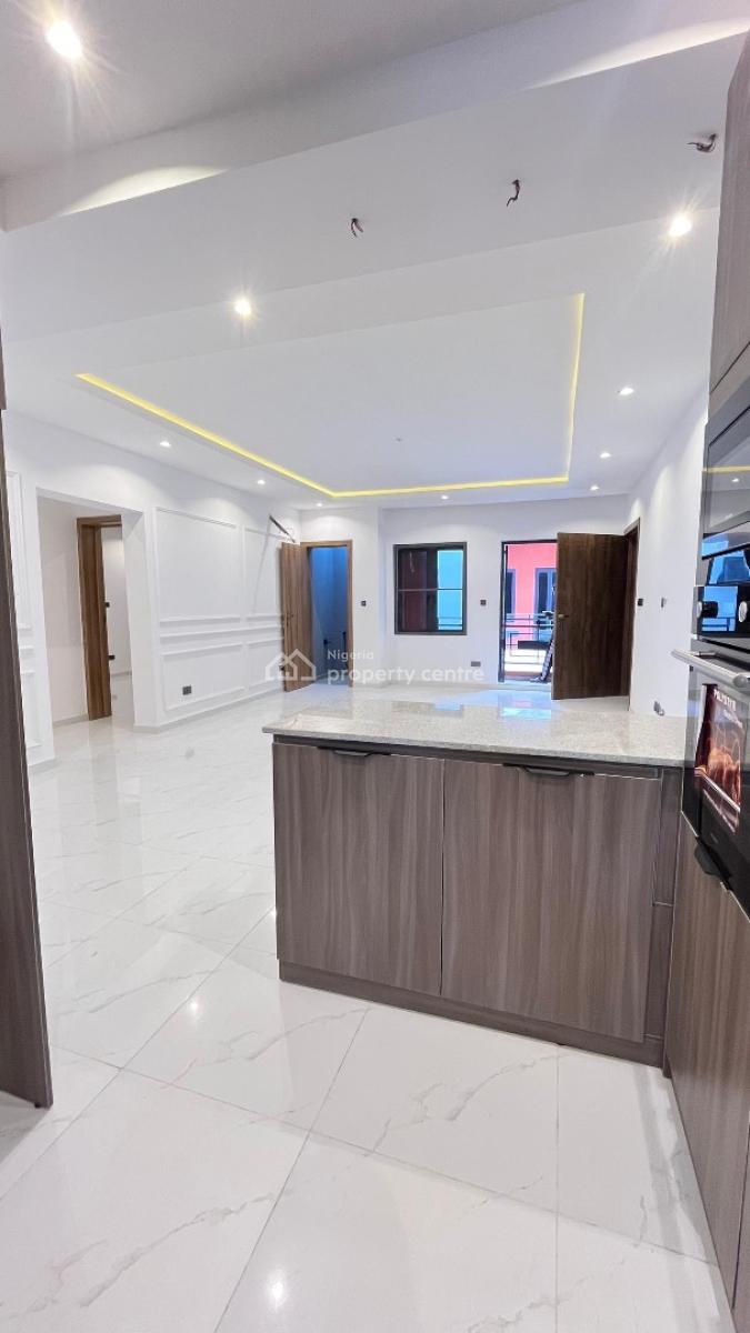 Well Built 2 Bedroom Apartment in Osapa London Jakande, Jakande, Jakande, Lekki, Lagos, Block of Flats for Sale