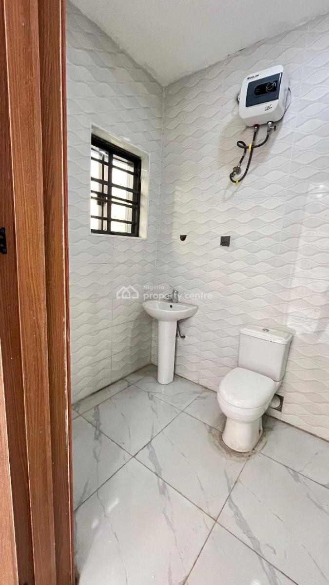 Spacious 4 Bedroom Terraced Duplex with Bq in Chevron, Chevron, Lekki, Lagos, Terraced Duplex for Sale