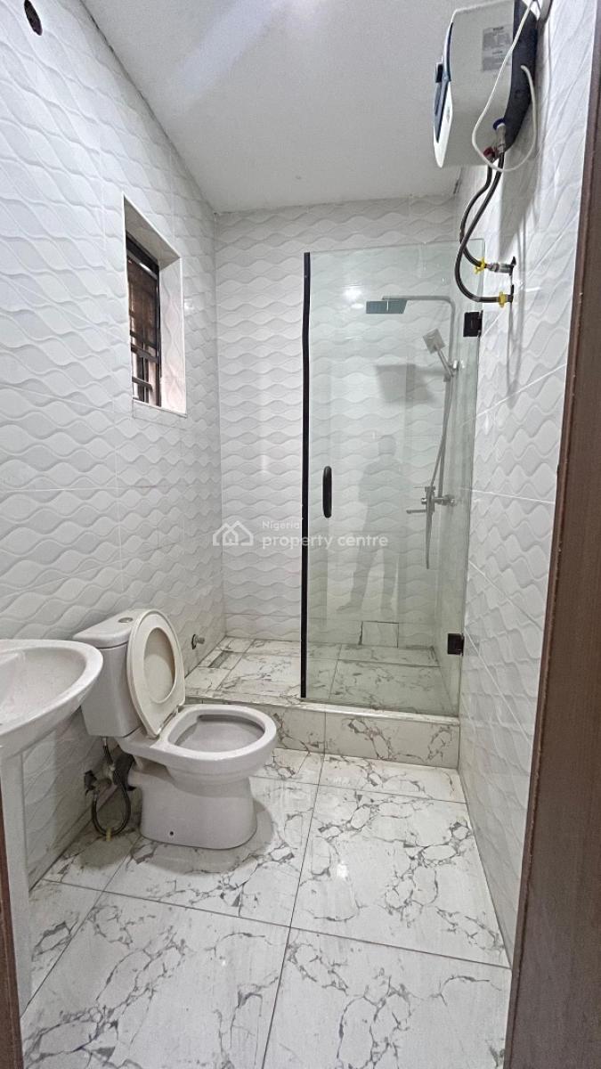 Spacious 4 Bedroom Terraced Duplex with Bq in Chevron, Chevron, Lekki, Lagos, Terraced Duplex for Sale