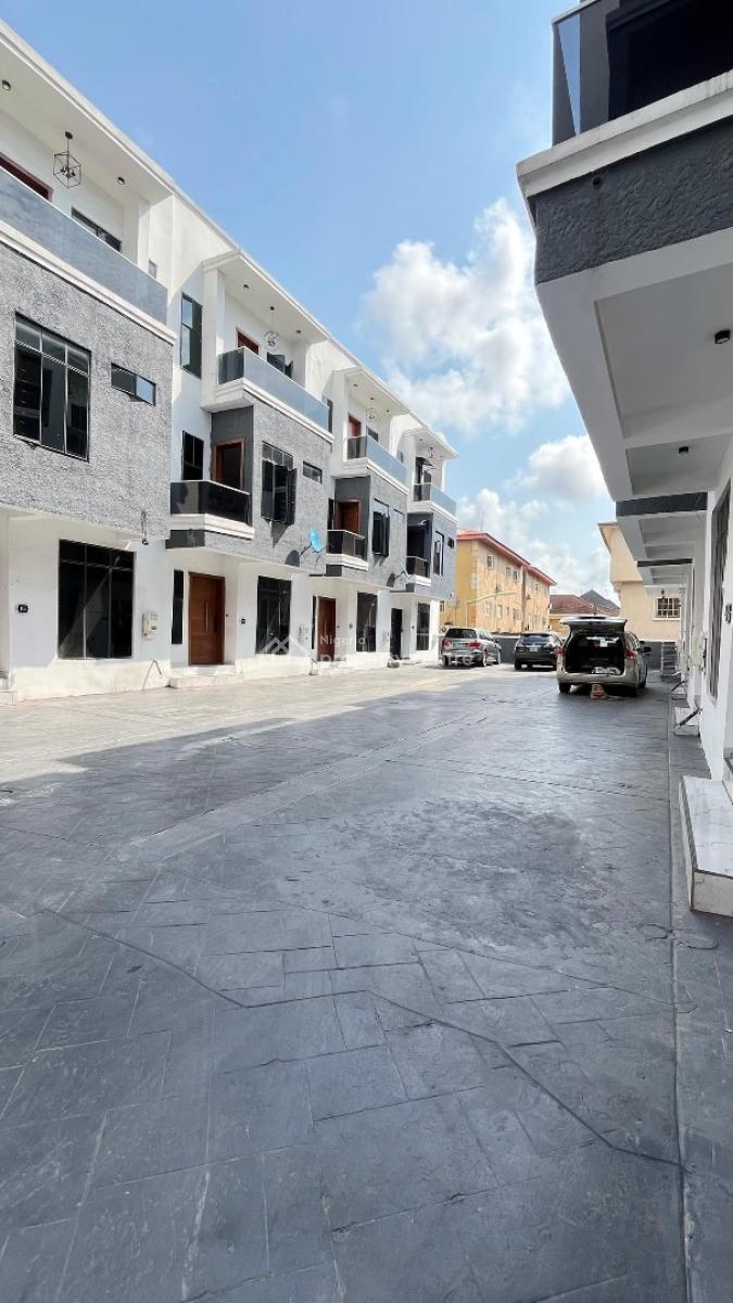 Spacious 4 Bedroom Terraced Duplex with Bq in Chevron, Chevron, Lekki, Lagos, Terraced Duplex for Sale