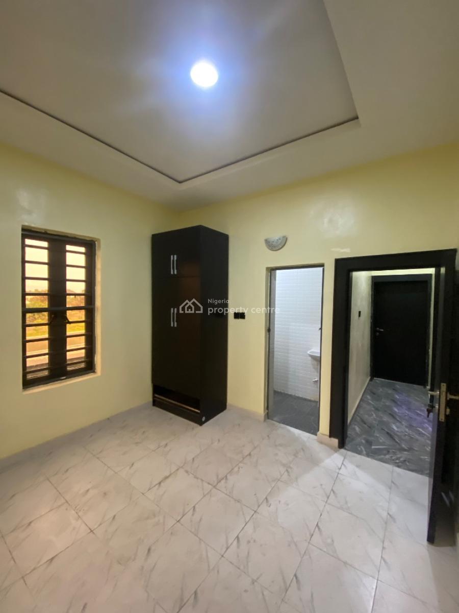 Standard Two Bedroom Apartment, in a Gated Estate in Ogombo, Ajah, Lagos, Flat / Apartment for Rent