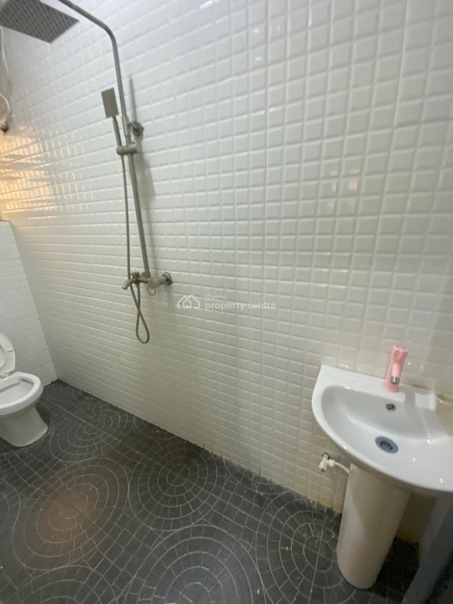 Standard Two Bedroom Apartment, in a Gated Estate in Ogombo, Ajah, Lagos, Flat / Apartment for Rent