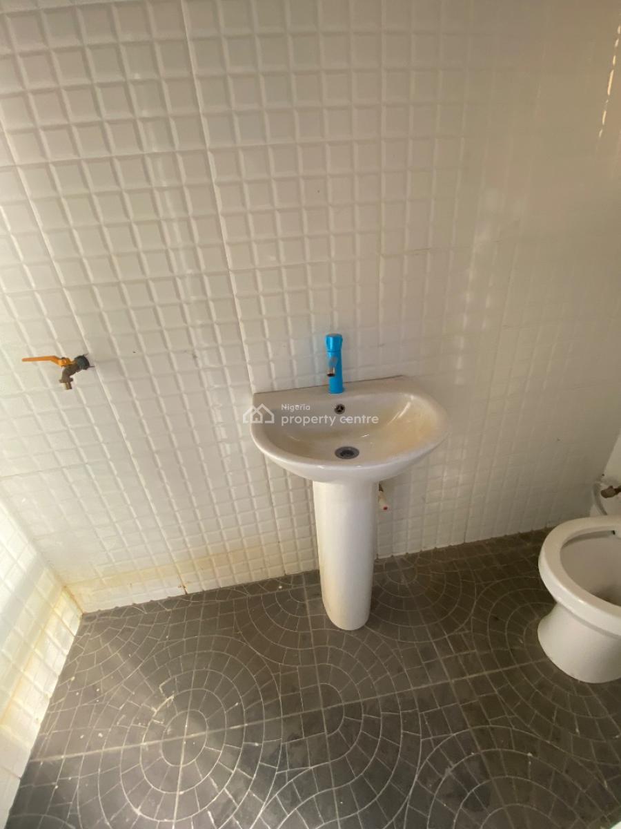 Standard Two Bedroom Apartment, in a Gated Estate in Ogombo, Ajah, Lagos, Flat / Apartment for Rent