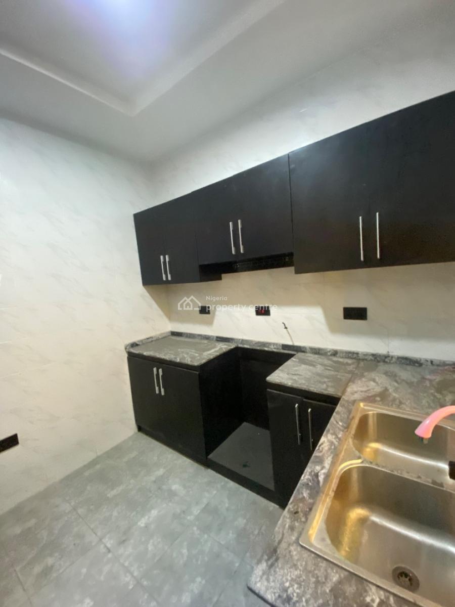 Standard Two Bedroom Apartment, in a Gated Estate in Ogombo, Ajah, Lagos, Flat / Apartment for Rent