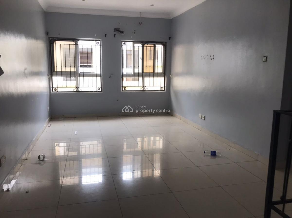 Well Maintained 4 Bedroom Semi Detached House with Bq, Bourdillion Court Chevron Drive, Lekki, Lagos, Semi-detached Duplex for Rent