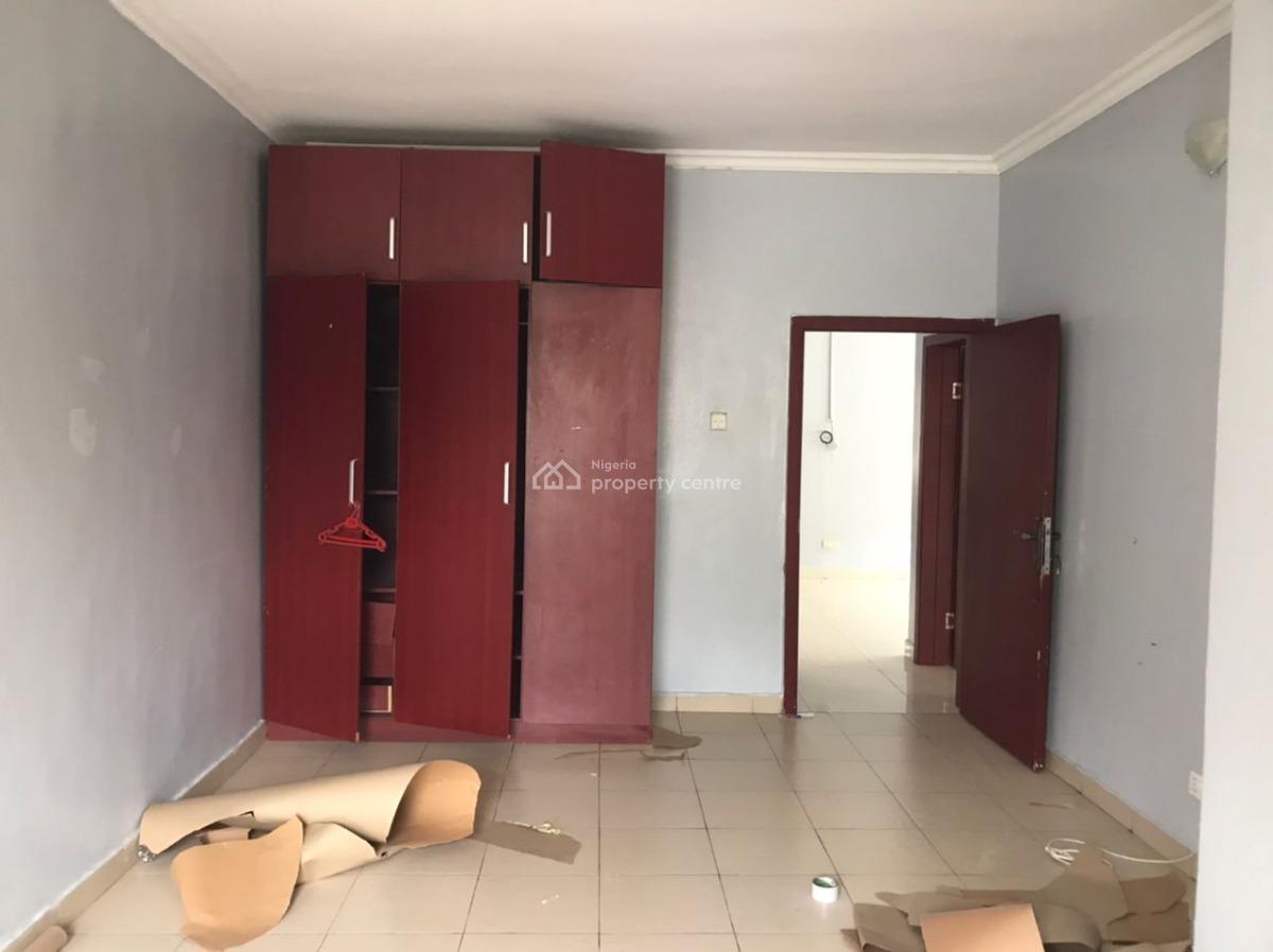 Well Maintained 4 Bedroom Semi Detached House with Bq, Bourdillion Court Chevron Drive, Lekki, Lagos, Semi-detached Duplex for Rent