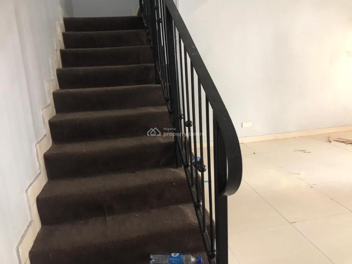 Well Maintained 4 Bedroom Semi Detached House with Bq, Bourdillion Court Chevron Drive, Lekki, Lagos, Semi-detached Duplex for Rent