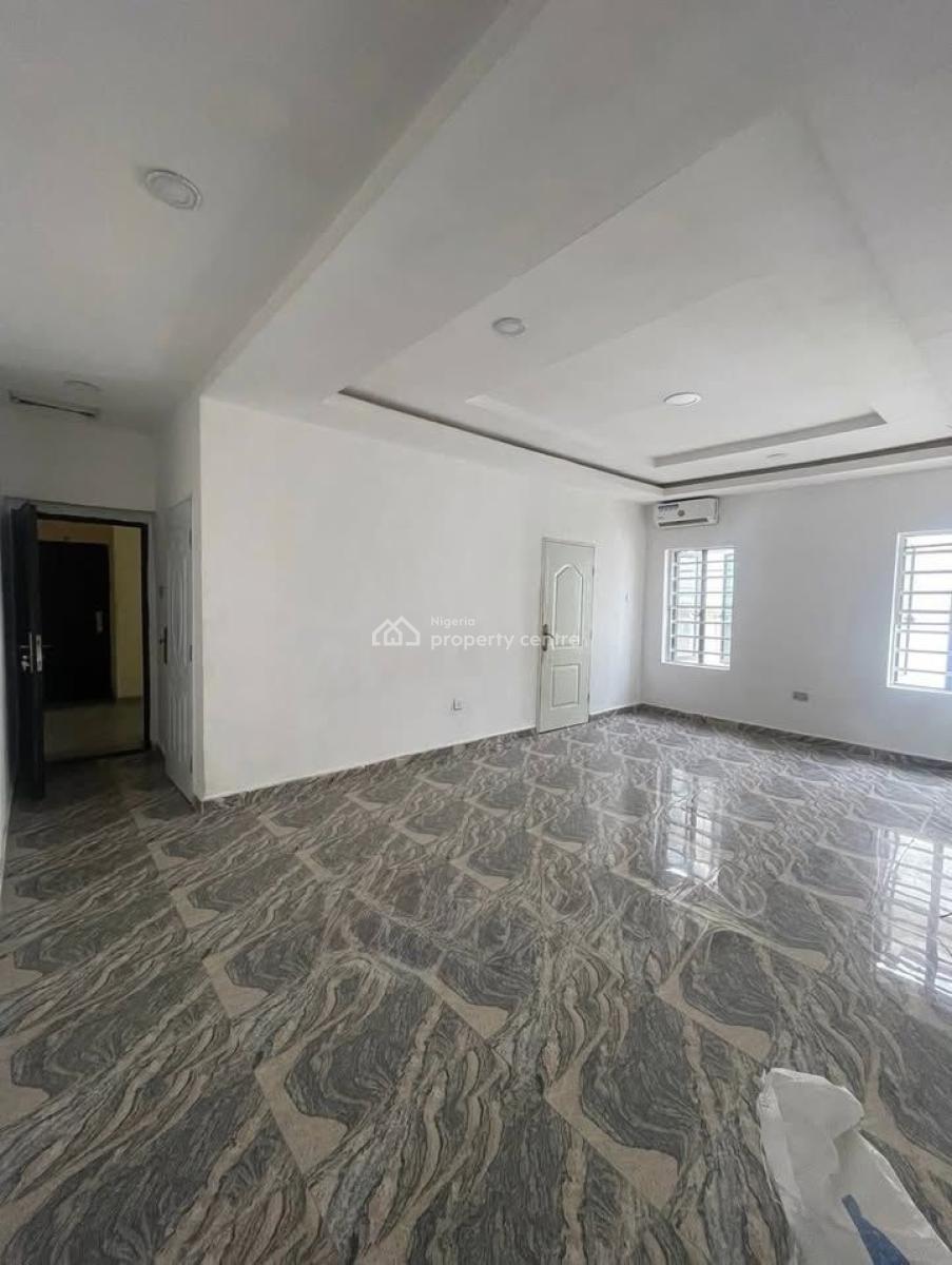Modern and Spacious 2 Bedroom Upstairs Apartment., Lekky County Homes ,ikota, Lekki, Lagos, Flat / Apartment for Rent