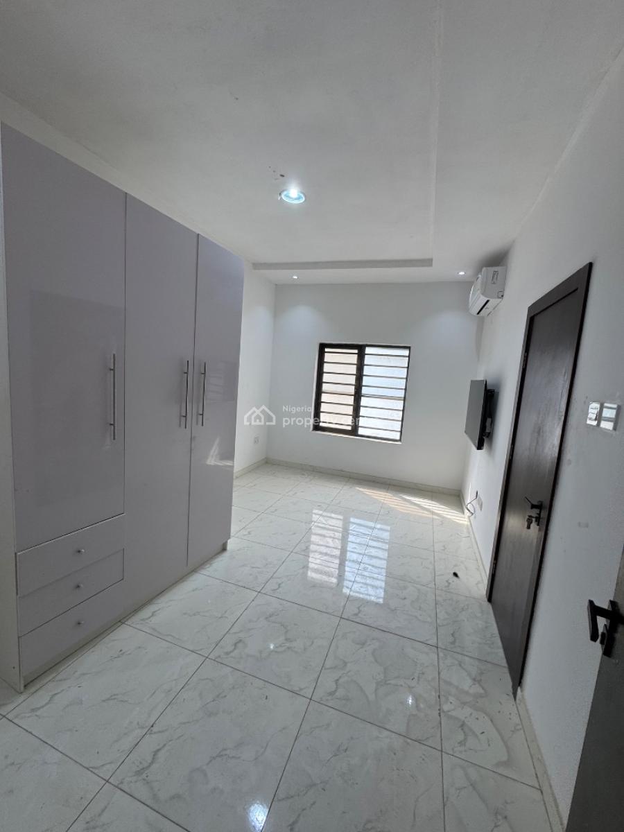 Fully Serviced Luxury 2 Bedroom Apartment + Swimming Pool, Elevator, Off Freedom Way, Lekki Phase 1, Lekki, Lagos, Flat / Apartment for Rent
