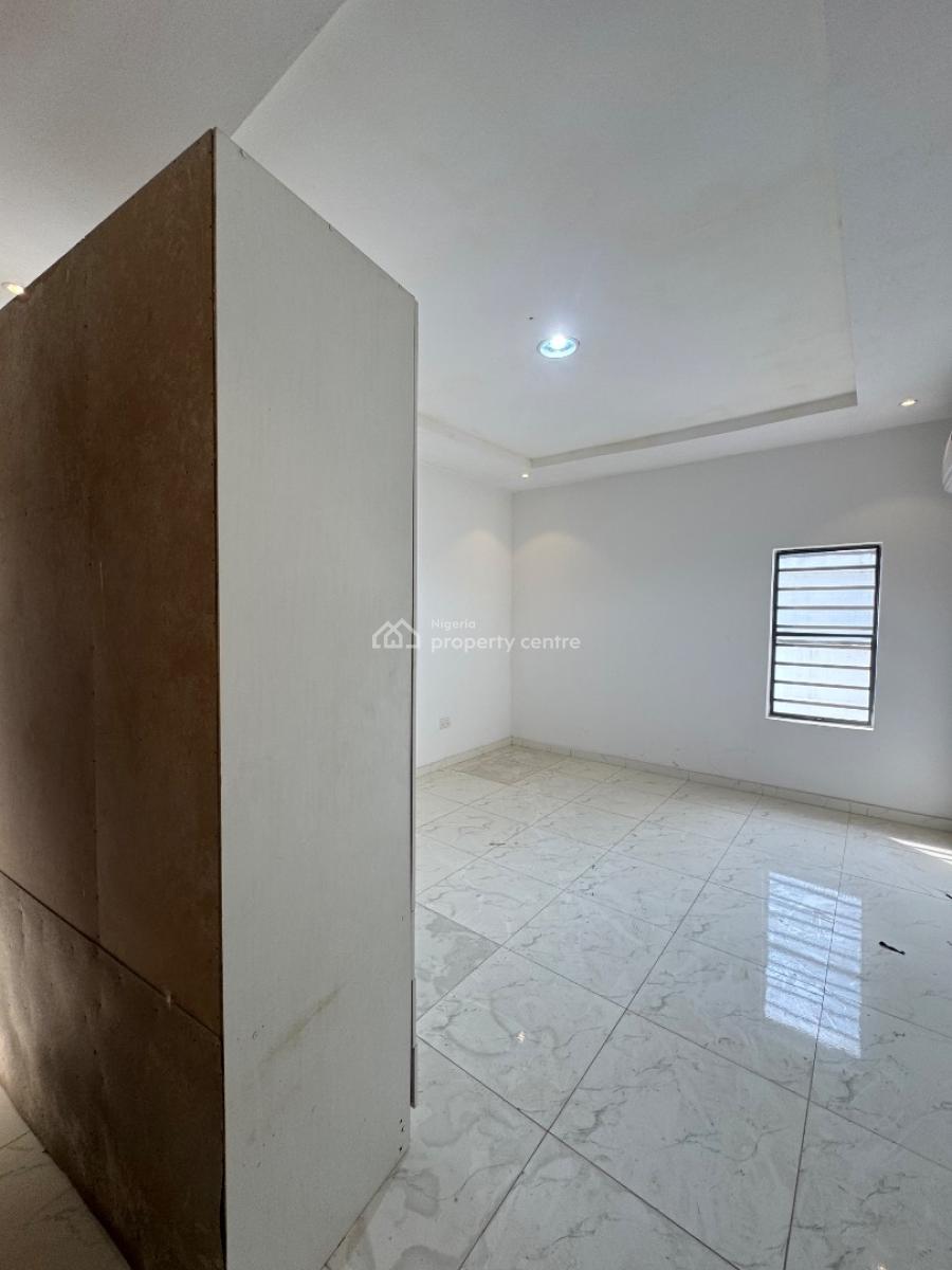 Fully Serviced Luxury 2 Bedroom Apartment + Swimming Pool, Elevator, Off Freedom Way, Lekki Phase 1, Lekki, Lagos, Flat / Apartment for Rent