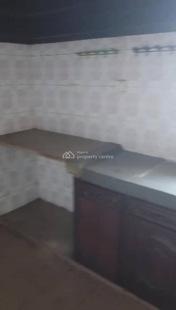 Lovely 3 Bedroom Flat, Ajose Street, Mende, Maryland, Lagos, Flat / Apartment for Rent