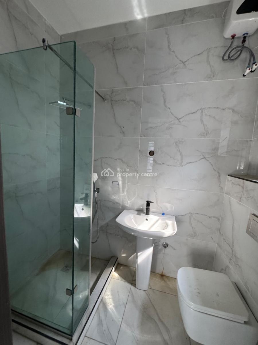 Fully Serviced 2 Bedroom Apartment, Off Freedom Way, Lekki Phase 1, Lekki, Lagos, Flat / Apartment for Rent