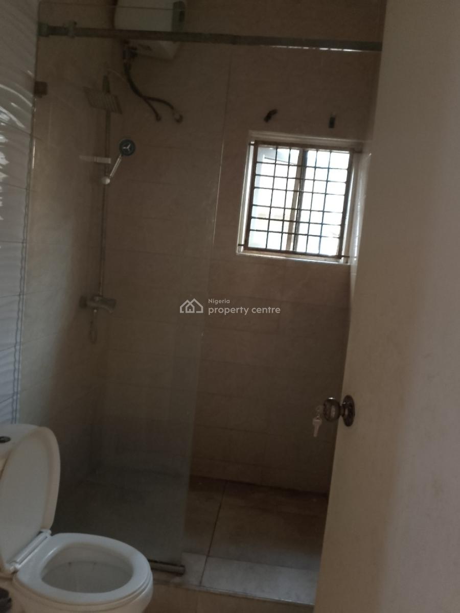 2 Bedroom Apartment, Lafiaji ,off Orchid Road, Lekki, Lagos, Flat / Apartment for Rent