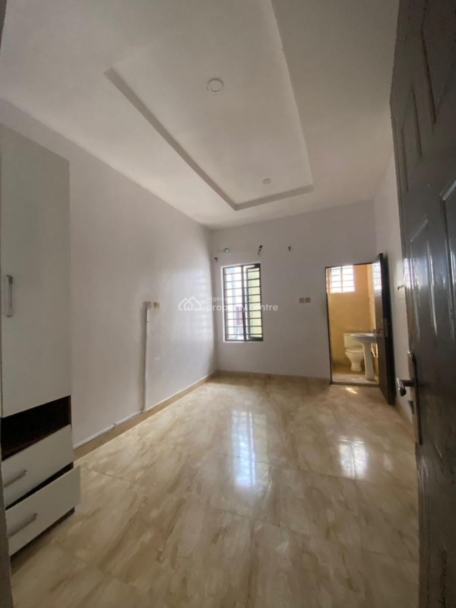 4 Bedrooms Terraced Duplex, Ikota, Lekki, Lagos, Terraced Duplex for Sale