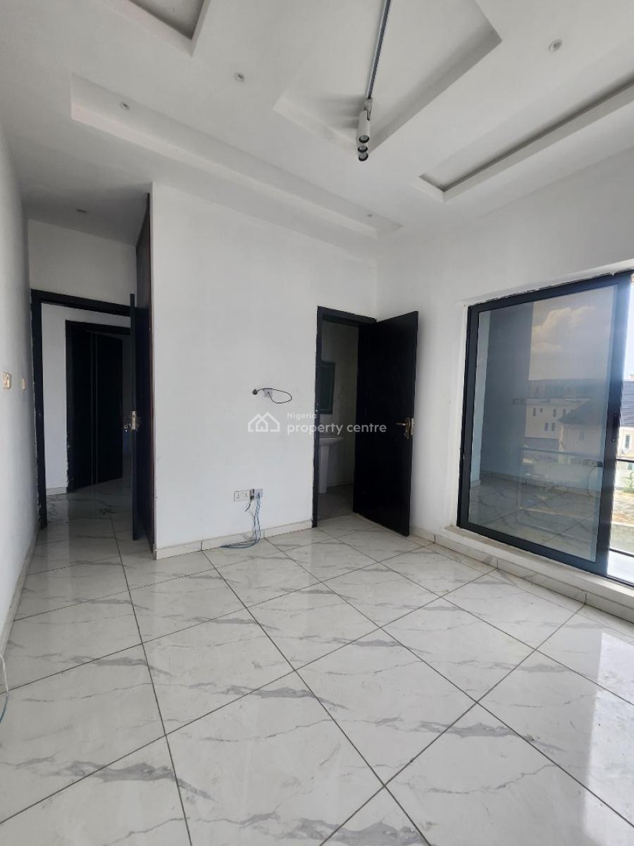 Brand New 2 Bedrooms Apartment, Ologolo, Lekki, Lagos, Flat / Apartment for Rent
