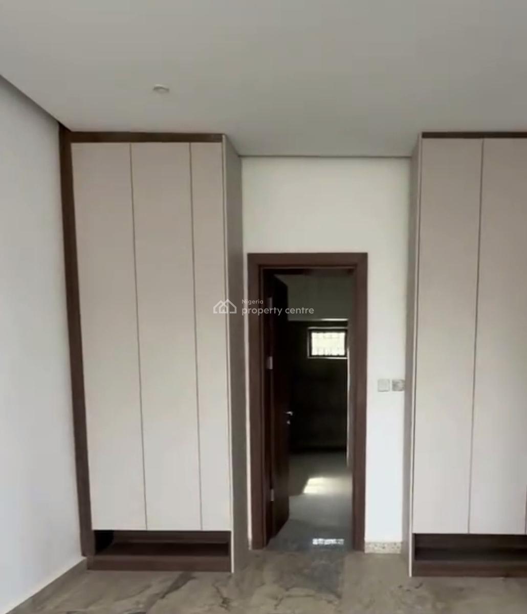 5 Bedroom Semi Detached Duplex with Bq, Asokoro District, Abuja, Semi-detached Duplex for Rent