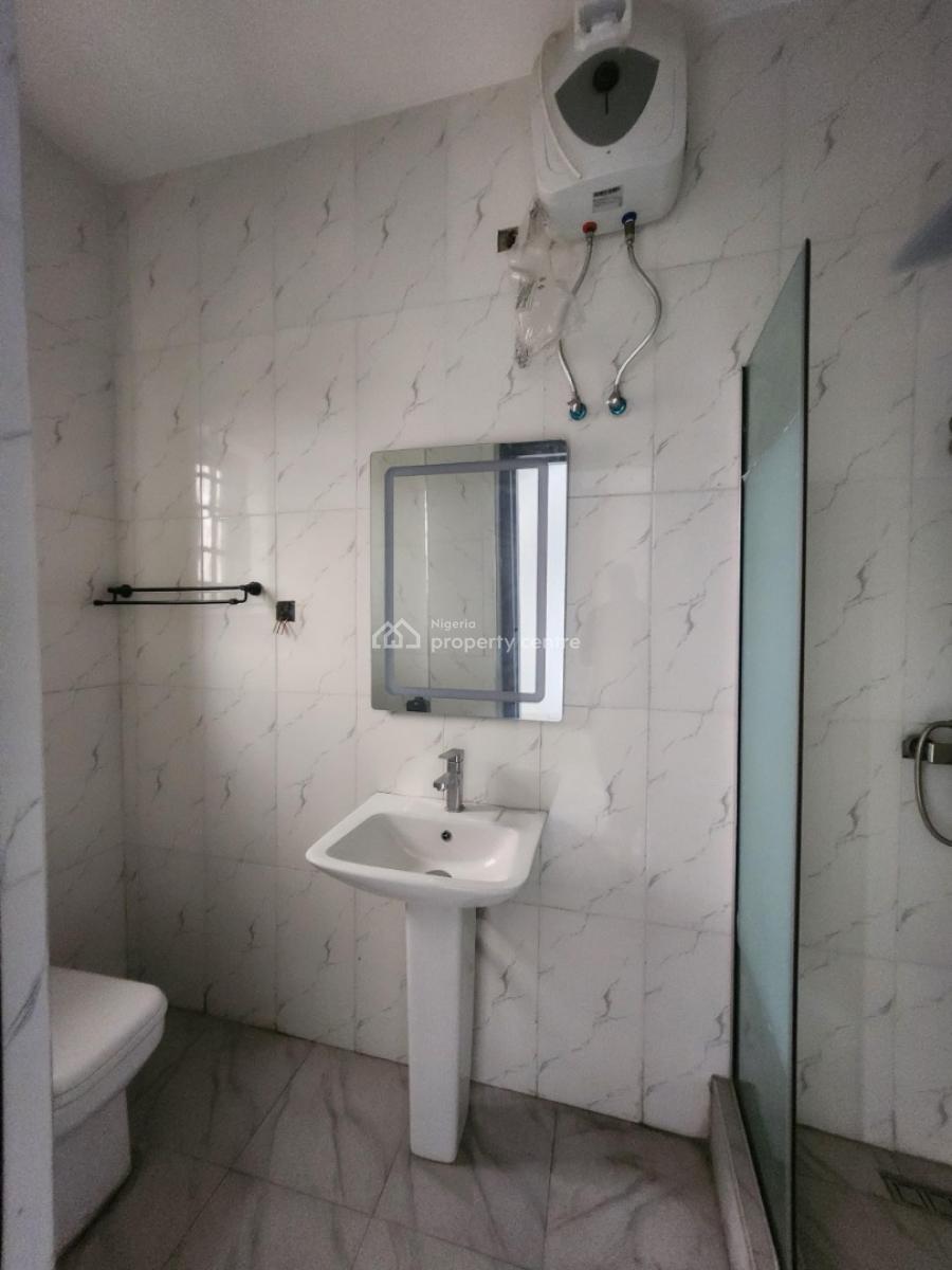 Brand New 2 Bedroom Apartment, Ologolo, Lekki, Lagos, Flat / Apartment for Rent