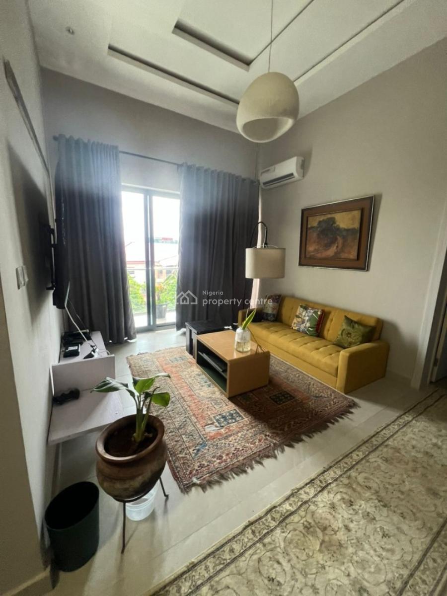 5 Bedrooms Semi-detached House with Bq, Off Admiralty Way, Lekki Phase 1, Lekki, Lagos, Semi-detached Duplex for Rent