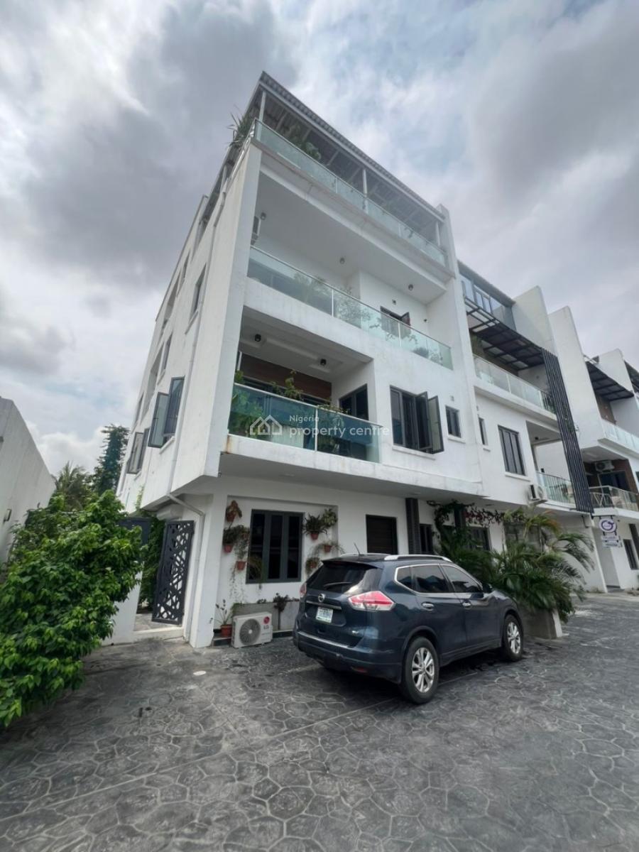 5 Bedrooms Semi-detached House with Bq, Off Admiralty Way, Lekki Phase 1, Lekki, Lagos, Semi-detached Duplex for Rent