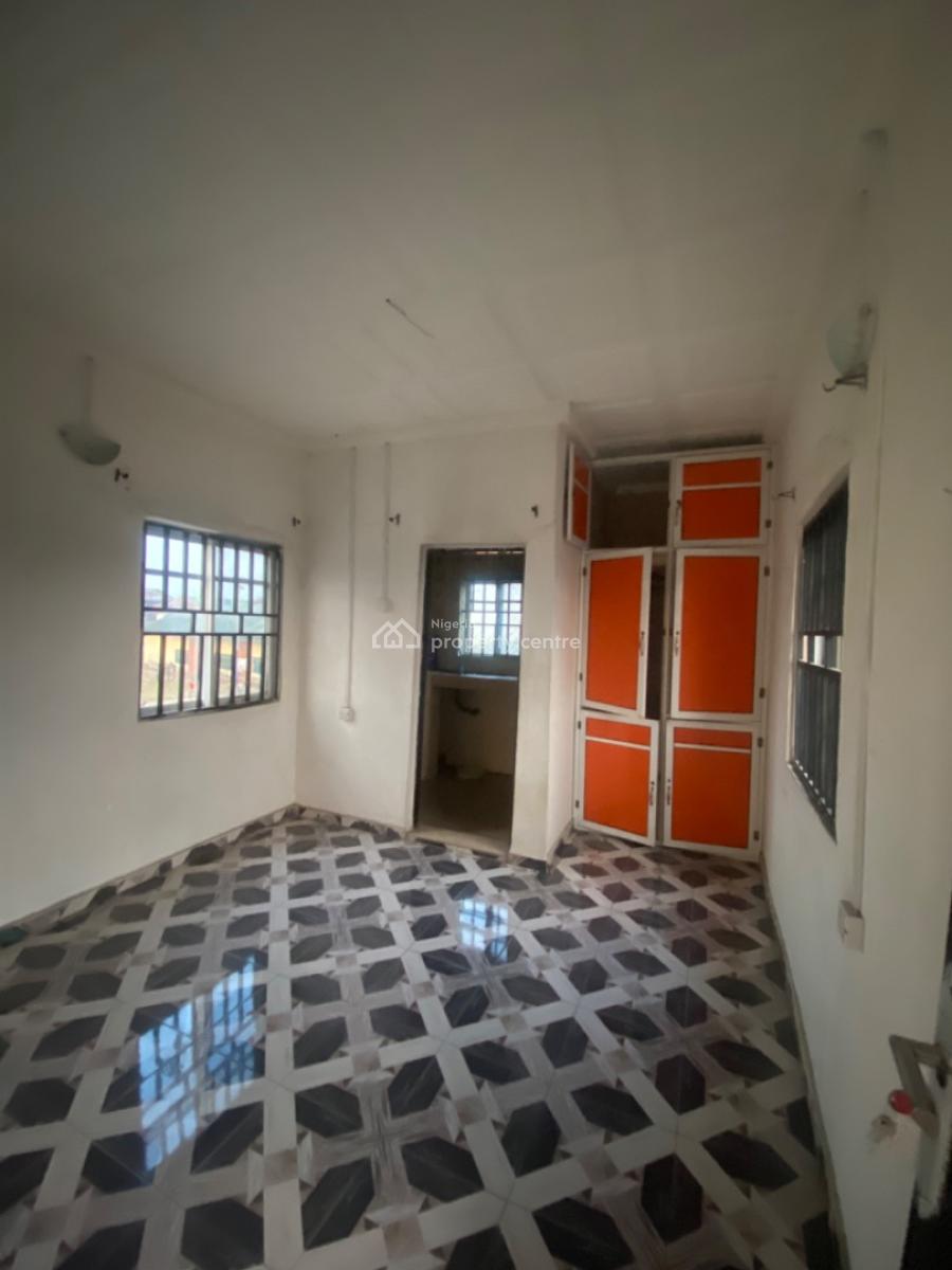 Clean Self Contained Apartment Upstairs with Good Light, Off Rumuokwurusi Tank Flyover Elimgbu, Port Harcourt, Rivers, Self Contain (single Rooms) for Rent