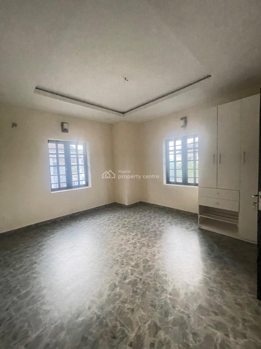 Massive 2 Bedroom Apartment Upstairs on Interlocked Road, Located at Sangotedo,road Interlocked,personal Prepaid, Sangotedo, Ajah, Lagos, Flat / Apartment for Rent