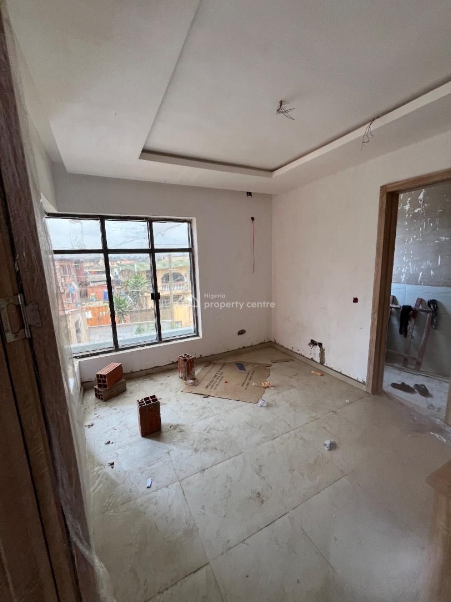 5 Bedroom Terrace Duplex with Bq, Maryland, Lagos, Terraced Duplex for Sale
