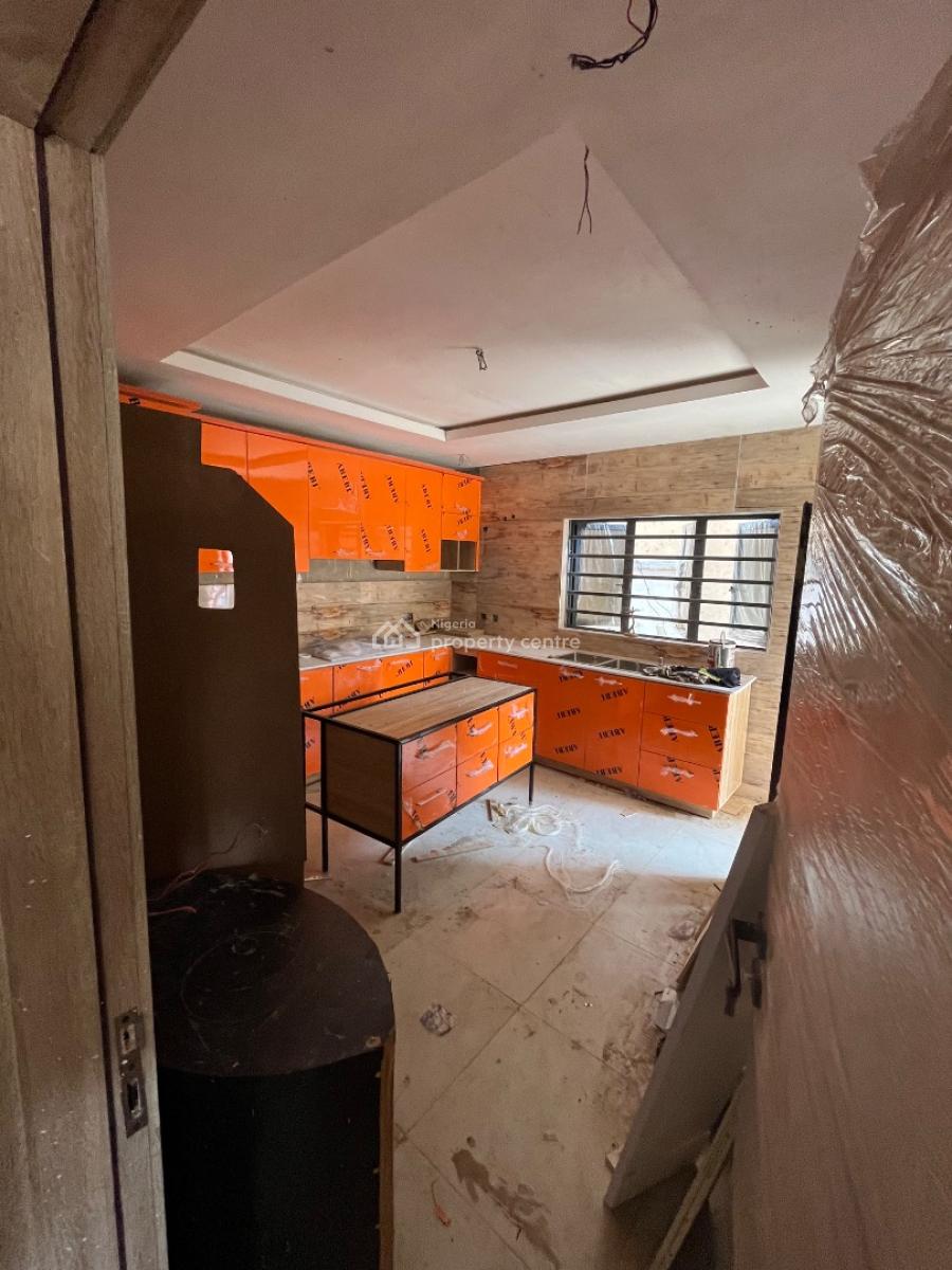 5 Bedroom Terrace Duplex with Bq, Maryland, Lagos, Terraced Duplex for Sale