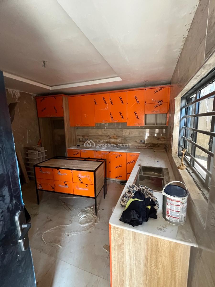 5 Bedroom Terrace Duplex with Bq, Maryland, Lagos, Terraced Duplex for Sale