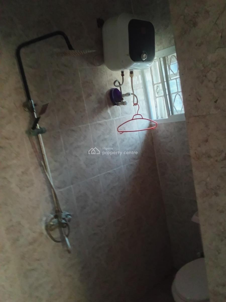 2 Bedroom Apartment, Palms Crescent Off Badore Road, Badore, Ajah, Lagos, Flat / Apartment for Rent