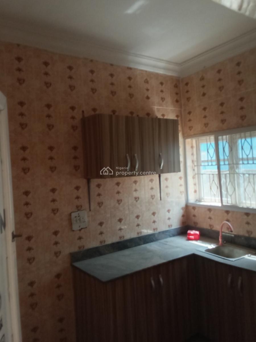 2 Bedroom Apartment, Palms Crescent Off Badore Road, Badore, Ajah, Lagos, Flat / Apartment for Rent