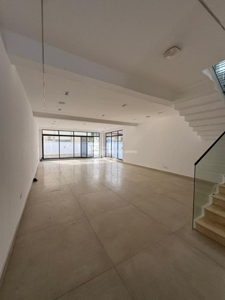 Gigantic 5 Bedroom Mansion with Very Spacious Ensuite Bedrooms, Lekki Phase 1, Lekki, Lagos, Detached Duplex for Sale