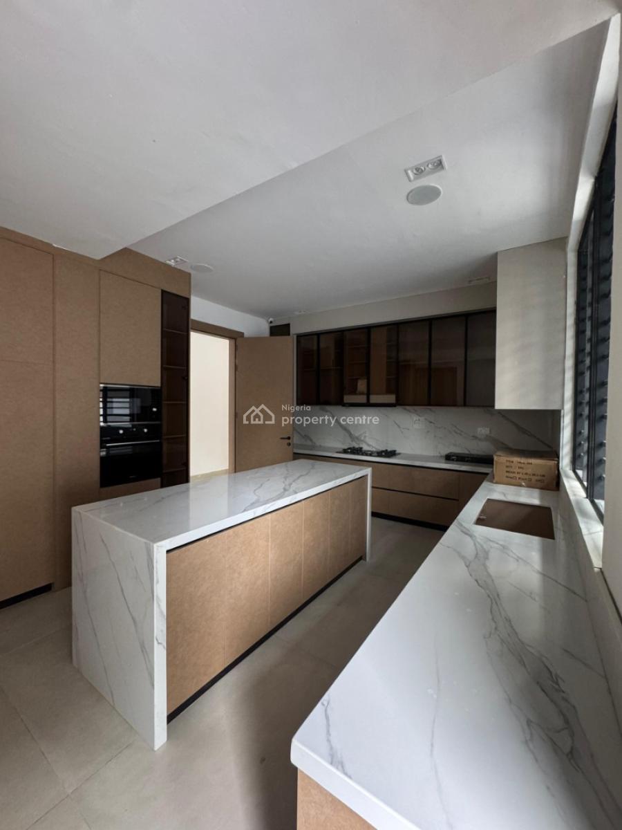 Gigantic 5 Bedroom Mansion with Very Spacious Ensuite Bedrooms, Lekki Phase 1, Lekki, Lagos, Detached Duplex for Sale