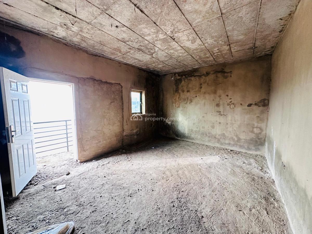 3 Bedroom Flat  Semi Finished, Jahi, Abuja, Block of Flats for Sale