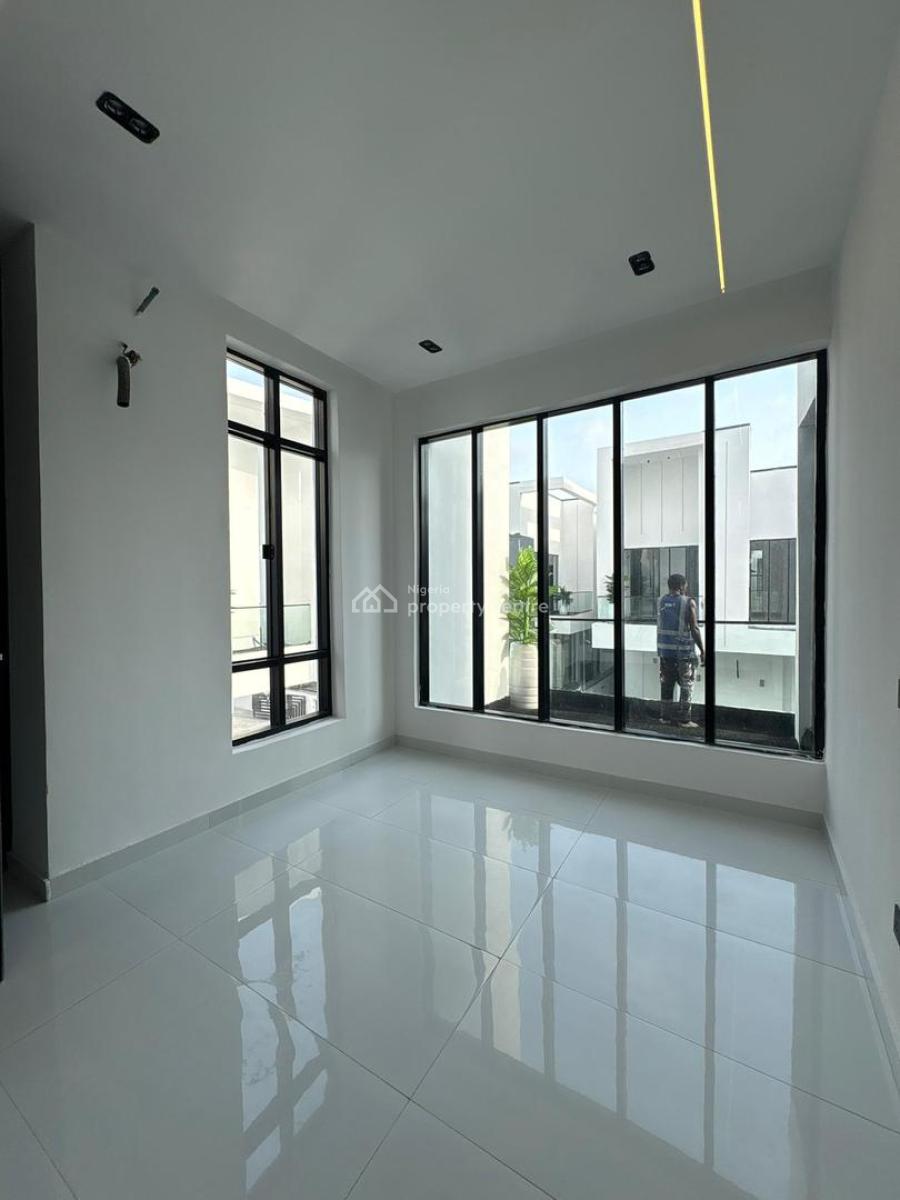 Luxurious 5 Bedroom Fully Detached Duplex with Bq Self Compound, Chevron Second Toll Gate, Lekki, Lagos, Detached Duplex for Sale