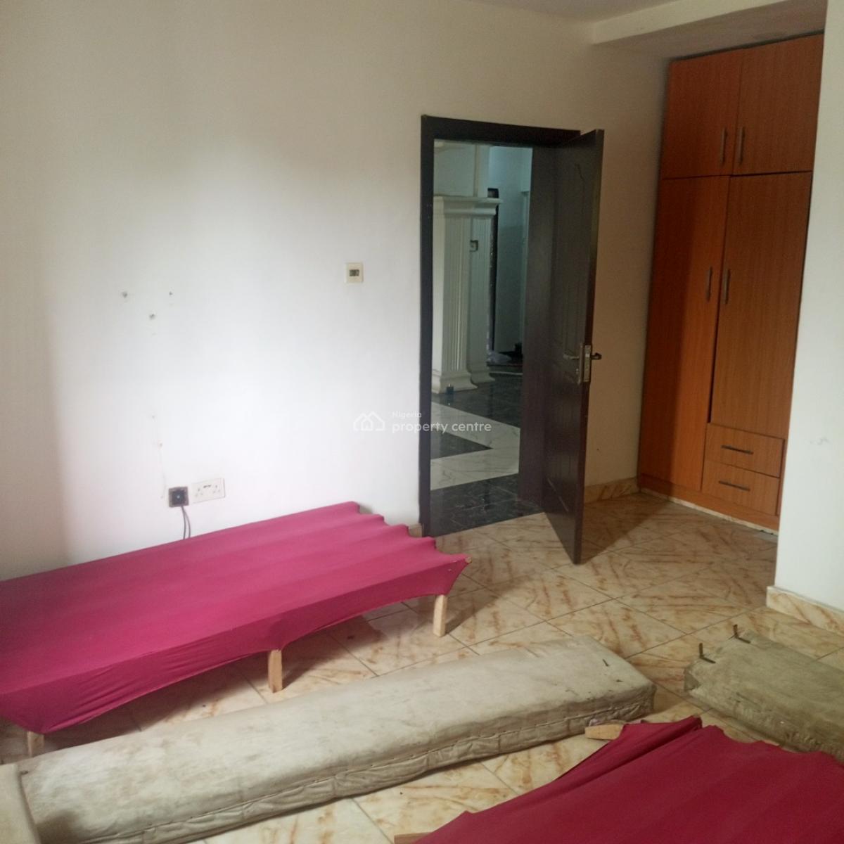 Luxurious and Sharp 3bedroom Apartment (upstairs), Lekki Pennusula Scheme 2 Abraham Adesanyan, Ogombo, Ajah, Lagos, Flat / Apartment for Rent