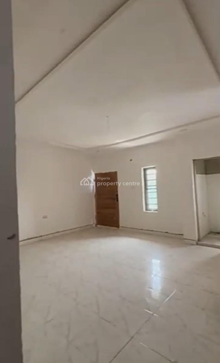 Spacious Room Selfcon Inside a Shared 2 Bedroom Apartment { Video}, Mopol Road Off Timeless Beach Road Okun Ajah, Ajah, Lagos, Self Contain (single Rooms) for Rent
