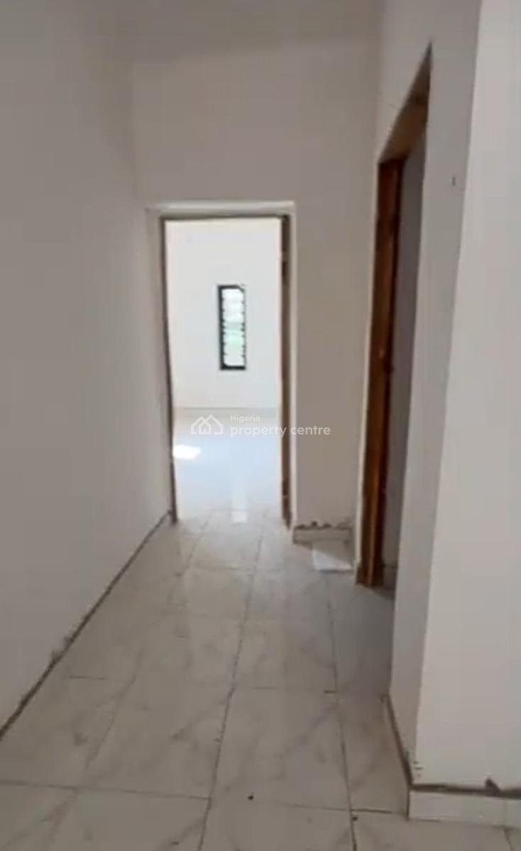 Spacious Room Selfcon Inside a Shared 2 Bedroom Apartment { Video}, Mopol Road Off Timeless Beach Road Okun Ajah, Ajah, Lagos, Self Contain (single Rooms) for Rent